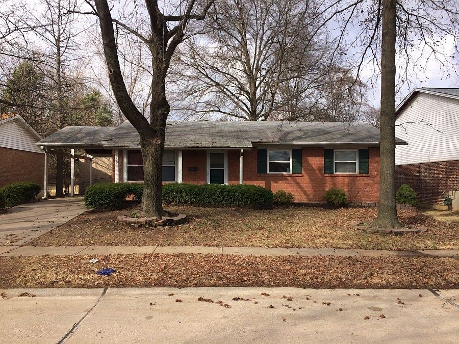 1st image of 2359 Kingsford Dr