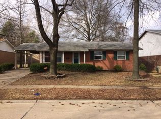 2359 Kingsford Dr, Florissant, MO 63031