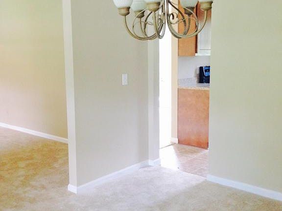4th image of 6752 Bakersfield Dr