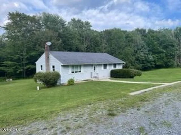 230 Pear Ln, Ashville, PA 16613