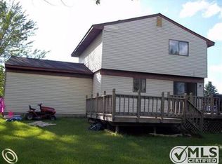 4973 Lore Dr, Waterford, MI