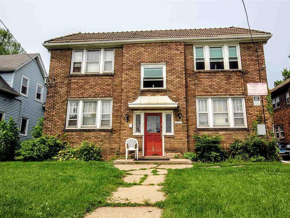 2219 11th Street Apartments Rockford, IL Zillow
