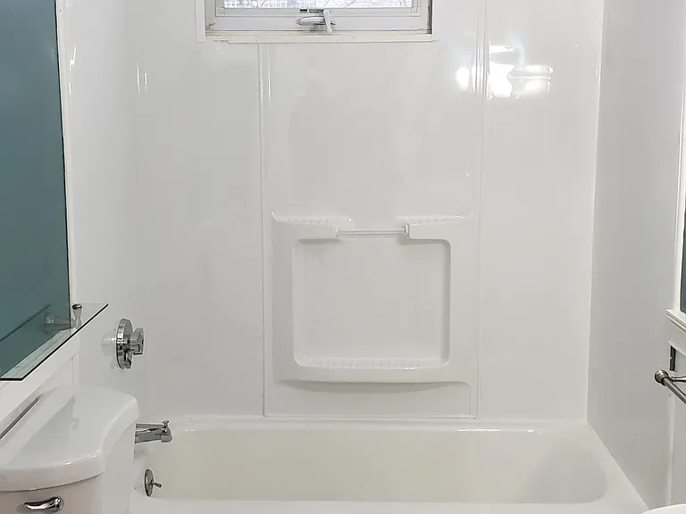 4 Lee St #1 — Photo 7