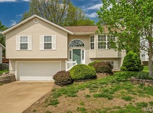 12 Red Cedar Ct, Saint Charles, MO 63303