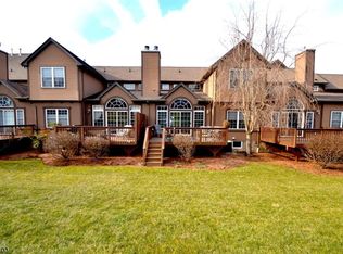 46 Bracken Hill Rd, Hardyston, NJ 07419