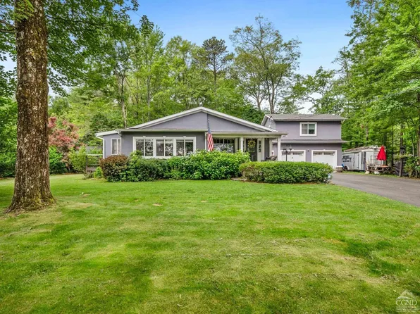 1003 W Saug Woodstock Road, Saugerties, NY 12477