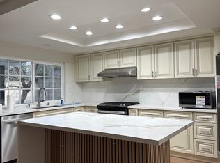 1903 W Sycamore Ave, Orange, CA 92868