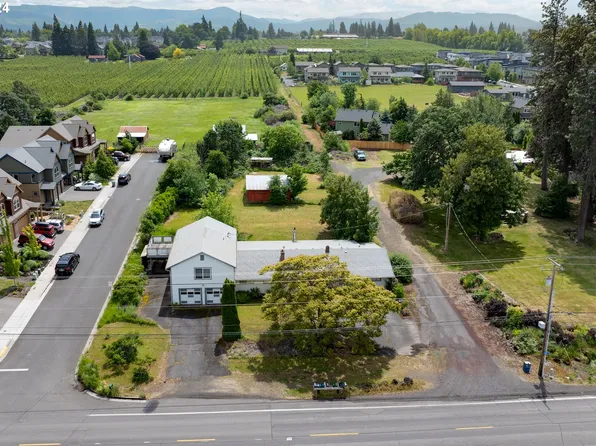 3665 May St, Hood River, OR 97031