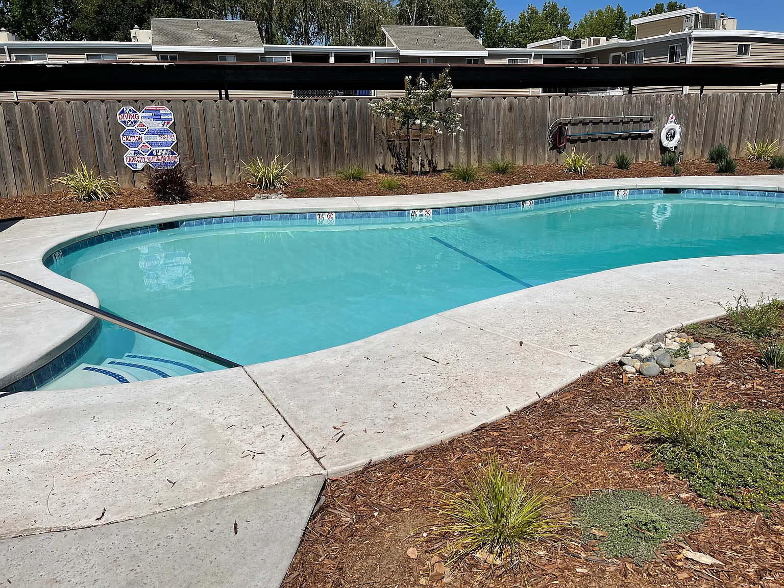 Sutter Commons Apartments — Photo 1