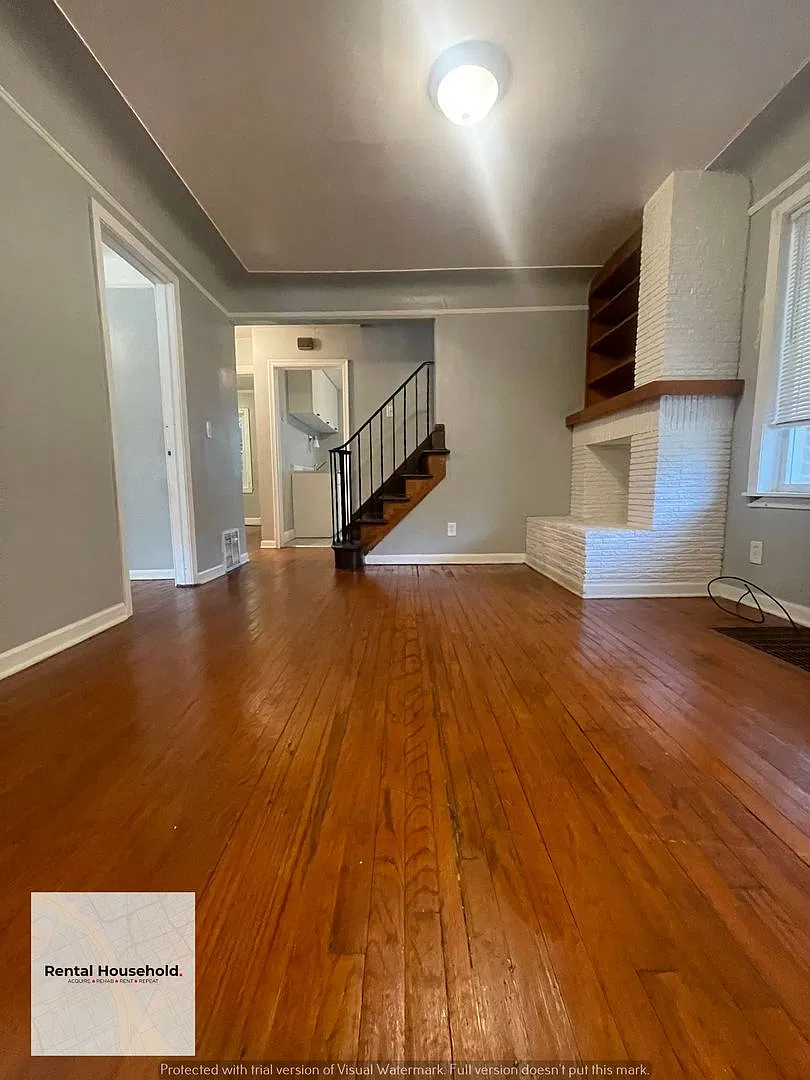 3-Bedroom Bungalow | 1 Bath | Free Pre-Screen — Photo 4