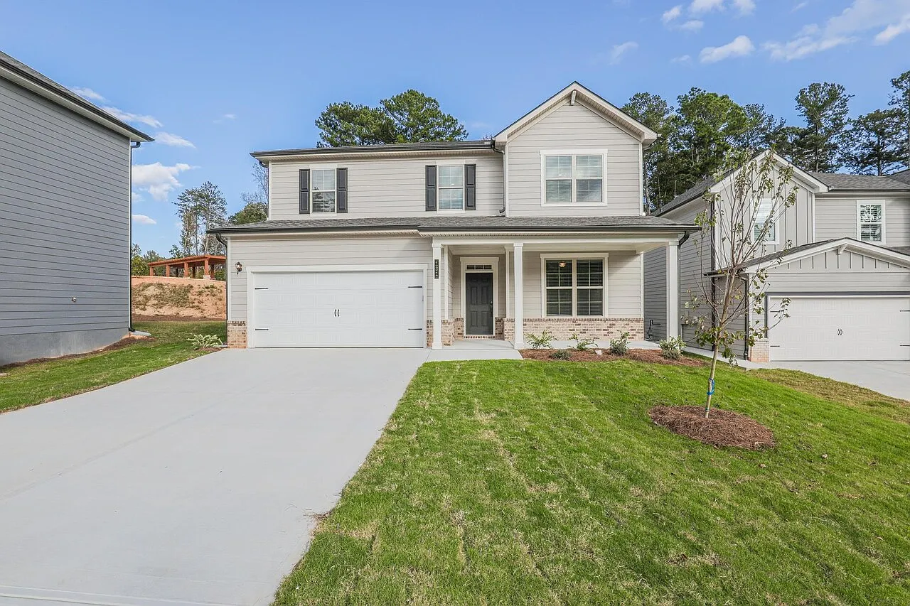 5 bed, 3.5 bath, 3100 sqft, $3,400 — Photo 1