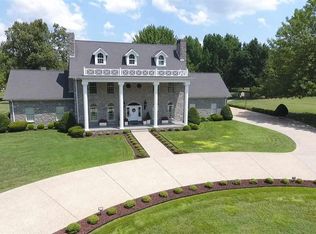 4735 Buckner Ln, Paducah, KY 42001