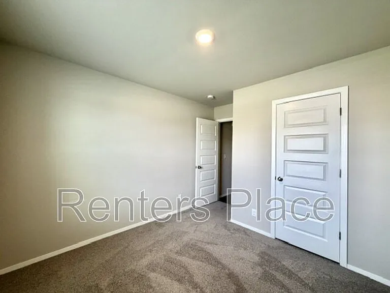23246 E 113th St S — Photo 9