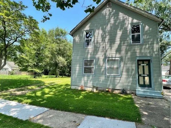 6215 Carpenter Ave, Cleveland, OH 44127