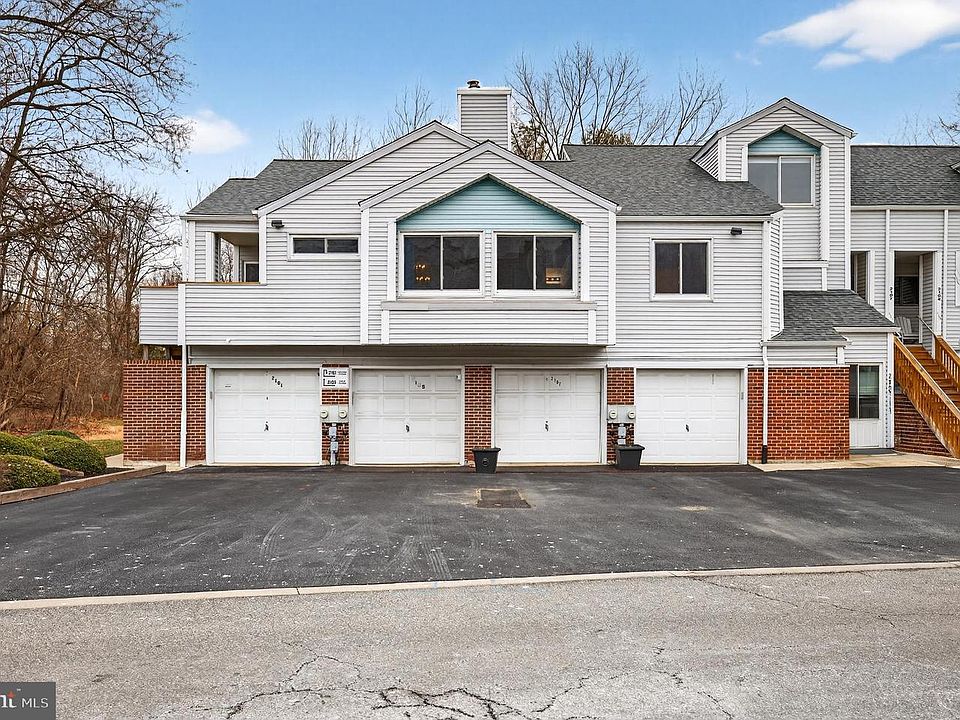 1st image of 2101 Creekside Dr #33