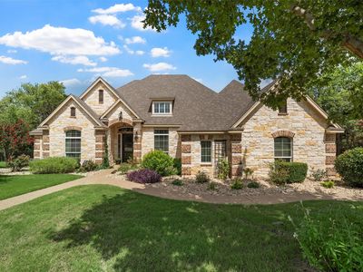 1195 Autumn Oaks Cir, China Spring, TX, 76633