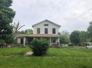 600 W Seminary Ave, Onarga, IL 60955
