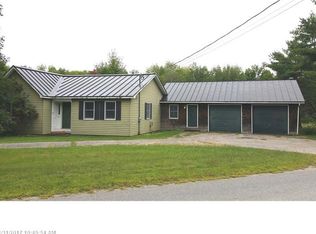 46 Gagnon Rd, Oakland, ME 04963