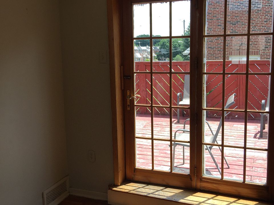 1st image of 5869 Sylvester St
