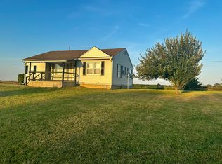 1452 E 250th Rd, Lecompton, KS 66050