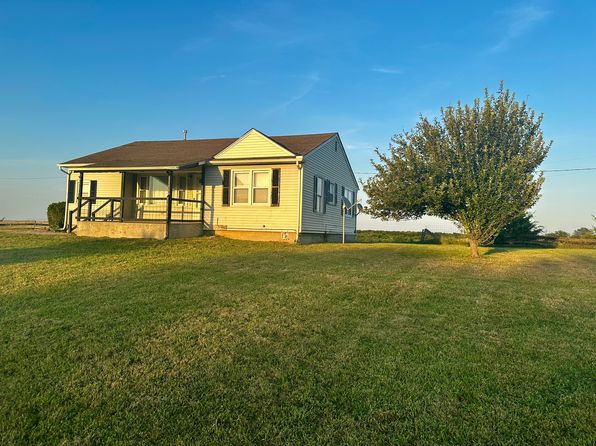 1452 E 250th Rd
