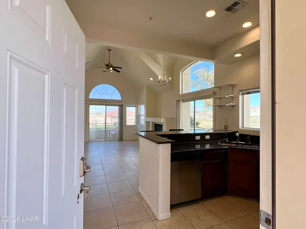 420 Acoma Blvd S #12, Lake Havasu City, AZ 86403