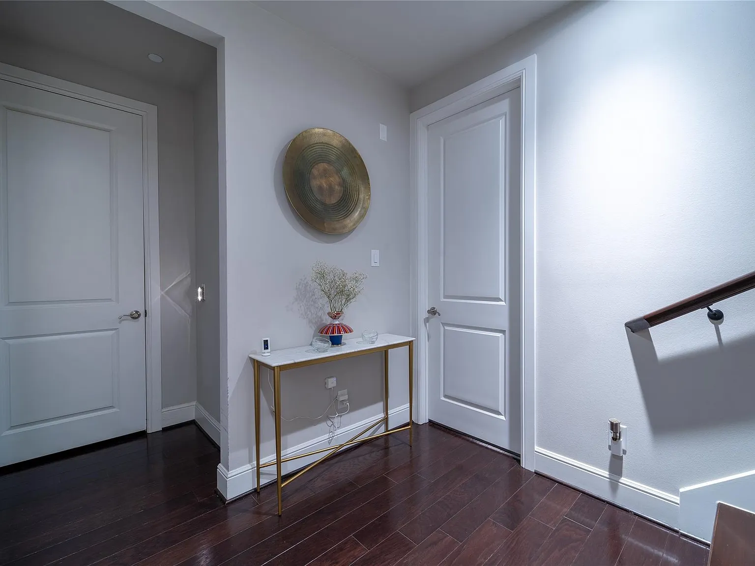 3 bed, 3.5 bath, 3129 sqft, $4,300 — Photo 3
