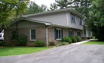 1st image of 280 Pinecrest Dr