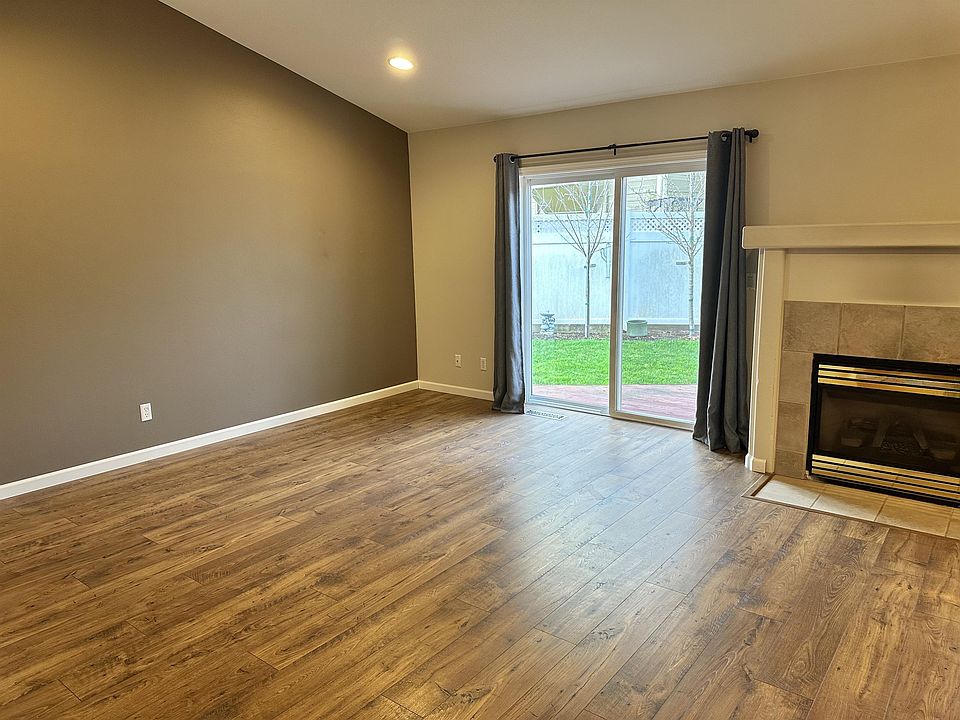 223 Norway St, Silverton, OR 97381 Zillow