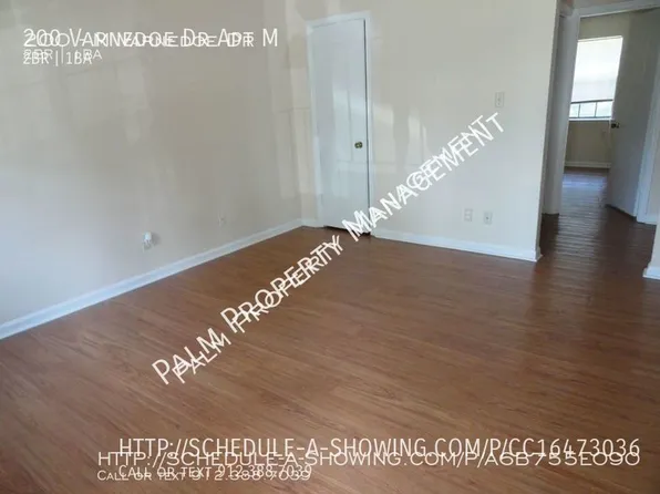 200 Varnedoe Dr APT M, Savannah, GA 31406