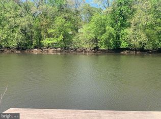 219 Neshaminy Rd, Croydon, PA 19021