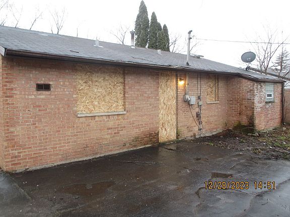 4th image of 728 Blackhawk Dr