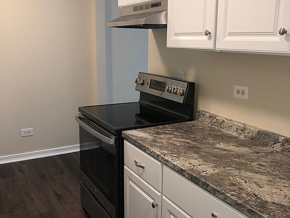 3rd image of 420 S Home Ave #106N