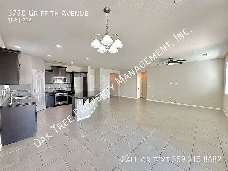 3770 Griffith Ave — Photo 5