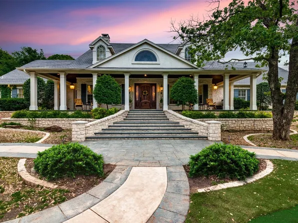 343 Hobson Ln, Denton, TX 76205