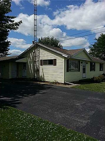 1st image of 803 E Broadway St