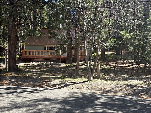 3rd image of 52745 Sylvan Way
