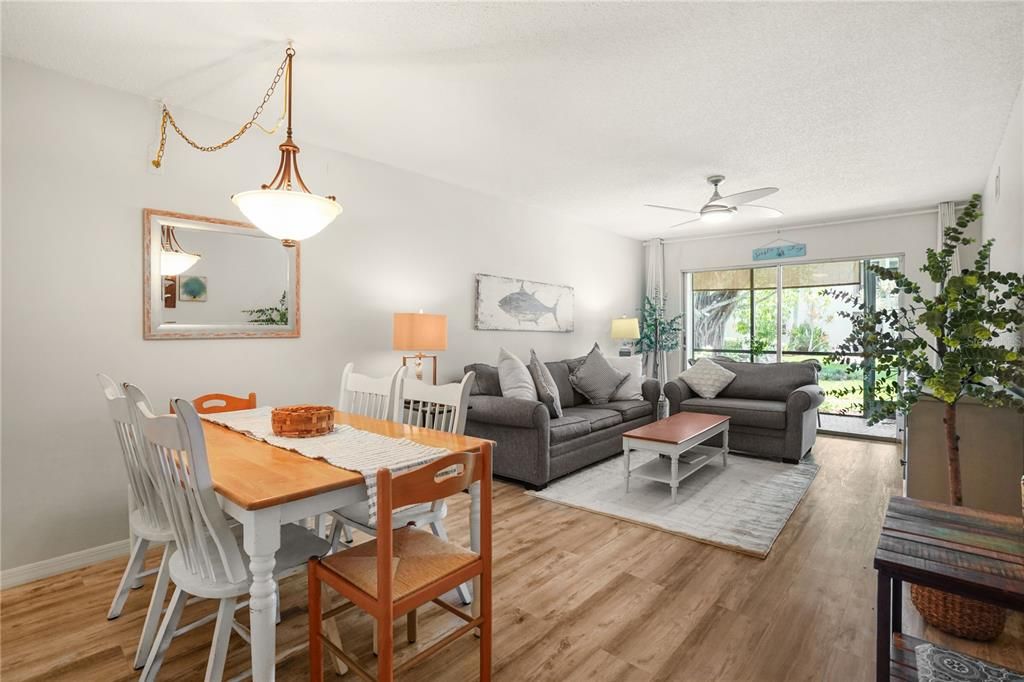 5673 Midnight Pass Rd APT 201, Sarasota, FL - View 3