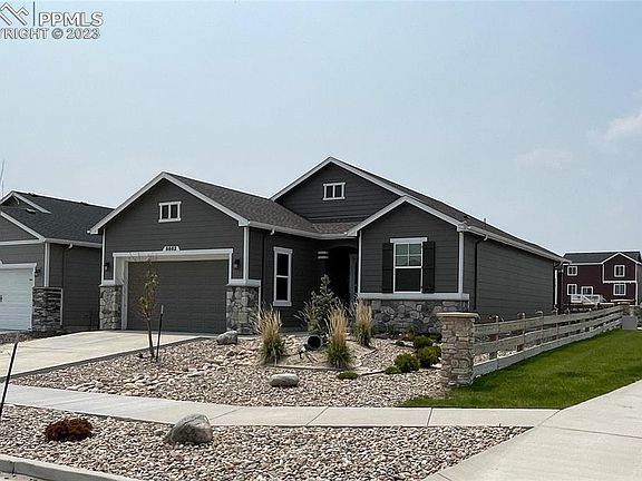 2nd image of 9862 Emerald Vista Dr