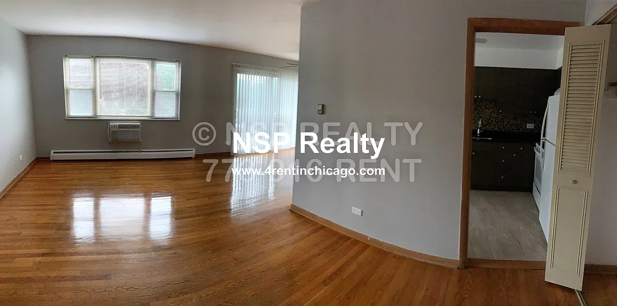 Building Photo - 1004 S River Rd #204