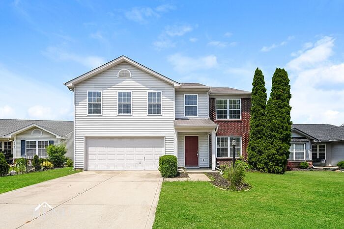 1st image of 19307 Fox Chase Dr