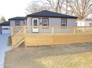 4804 Ranchland Dr, Louisville, KY 40216