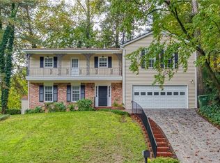 1638 Fernleaf Cir NW, Atlanta, GA 30318