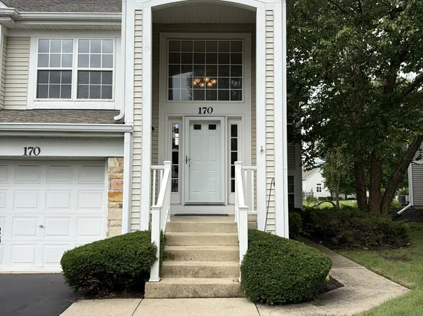 170 Fairfield Ln, Carol Stream, IL 60188