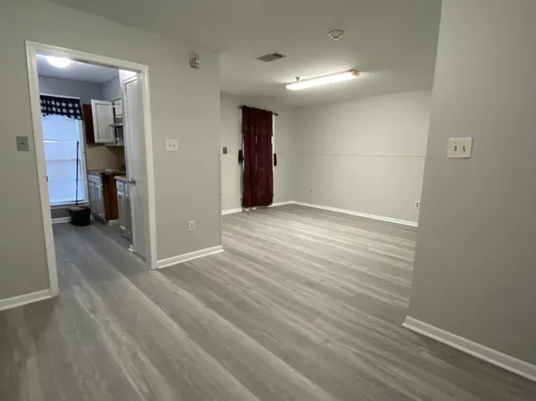 4236 Southpark Dr, Baton Rouge, LA 70816