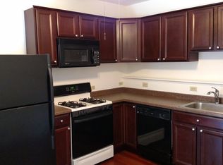 16 S Prospect St, Bradford, MA 01835