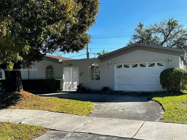 19021 SW 97th Ave, Cutler Bay, FL 33157