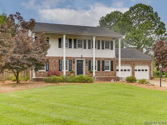 2nd image of 115 Freemoor Dr