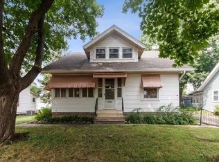 1112 E Sheridan Ave, Des Moines, IA 50316
