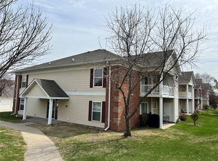 2128 NW 156th St UNIT 19, Clive, IA 50325